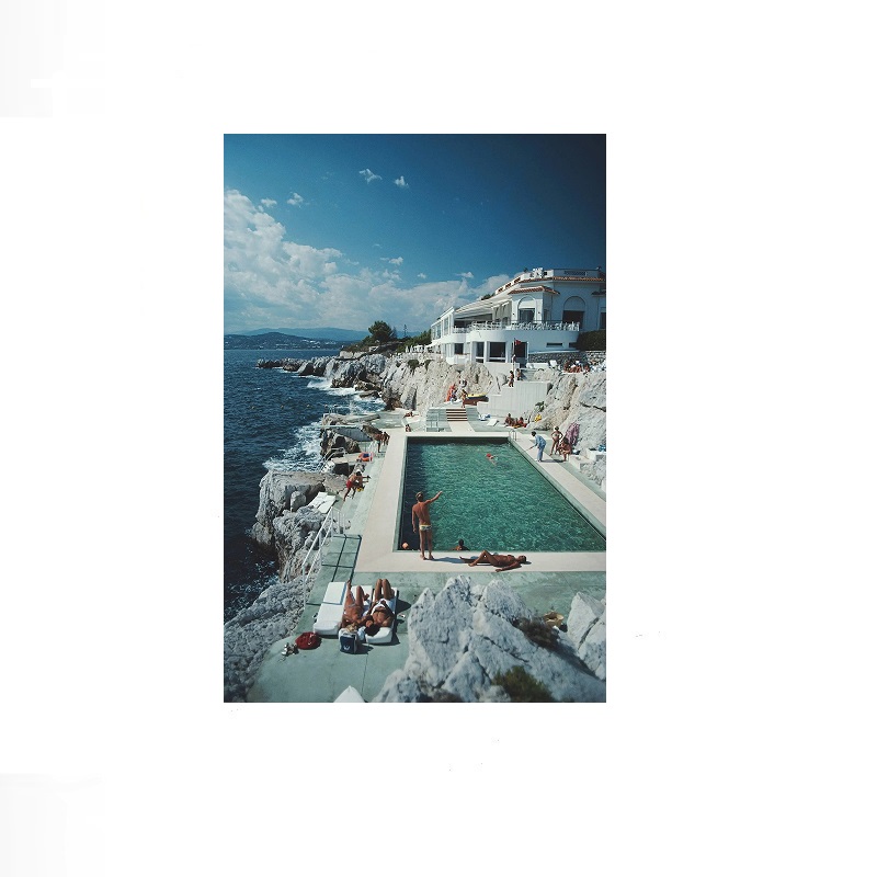 Retro Poolside Host Luxury Lif - Luxury Lifestyle Picture avis et prix